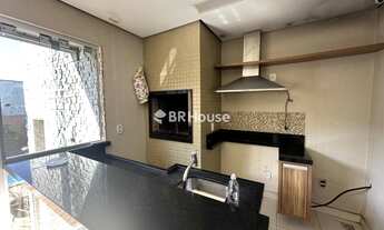 Imagem 2: Casa à venda no bairro Santa Rosa - Cuiabá/MT - Sobrado com piscina e 3 suites