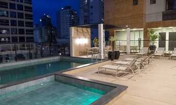 Imagem: Apartamento à Venda na Meia Praia com 3