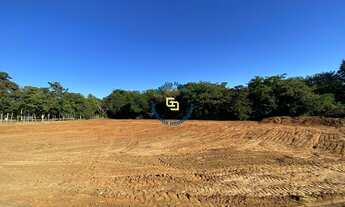 Imagem 2: Terreno à venda no bairro Jardim Universitário - Araras/SP