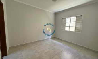 Imagem 4: Casa a venda no Condominio Portal do Lago em em Araras-SP