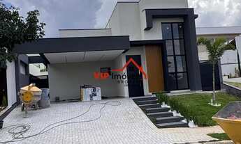 Imagem: Linda casa térrea com 163m² de ára construída