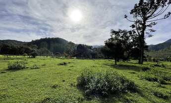 Imagem: Terreno à venda no bairro Oliveira - Tijucas/SC