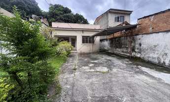 Imagem 2: Casa Linear de 2 quartos com terreno amplo de 1000m² no Retiro