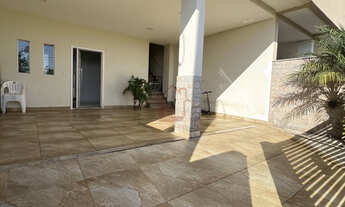 Imagem: Casa à venda no bairro Jardim Suíça