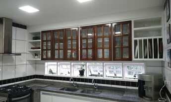 Imagem 4: Casa à venda no bairro Jardim Amália - Volta Redonda/RJ