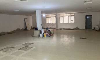 Imagem: Loja à venda no bairro Aterrado - Volta