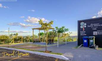 Imagem: Lote na parte alta do condomínio na Alameda