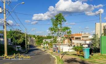 Imagem 5: Daniel Ferreira vende: Lote com 900 m², praticamente todo plano