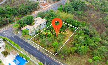 Imagem: Lote com fundo e vista livre para reserva