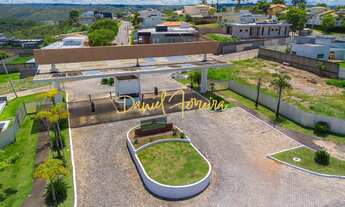 Imagem: Terreno à venda no bairro Jardim Botânico