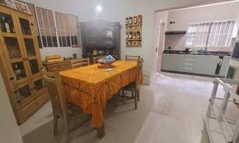 Imagem: Sobrado de 03 dormitórios, sendo 01 suíte