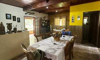 Imagem: Chácara com casa de 03 dormitórios e terreno