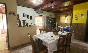 Imagem 3: Chácara com casa de 03 dormitórios e terreno de 4.320m², à venda em Arujá - SP