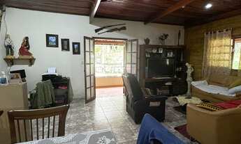 Imagem 2: Chácara com casa de 03 dormitórios e terreno de 4.320m², à venda em Arujá - SP