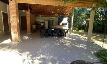 Imagem 4: Casa de Praia em condomínio fechado, contando com 03 dormitórios e piscina, à venda em Ber