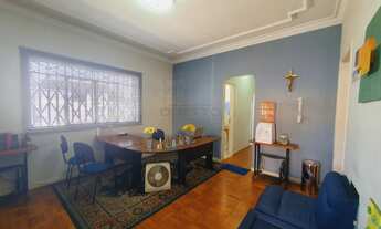 Imagem 2: Casa Comercial de esquina, com localização privilegiada, para venda no Centro de Mogi das