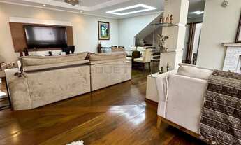 Imagem 3: Sobrado de 04 dormitórios, sendo 01 suíte, à venda na Vila Suissa, Mogi das Cruzes - SP