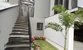 Imagem 2: Sobrado Alto Padrão com 03 suítes, sendo 01 master, à venda no Mosaico da Serra, Mogi das