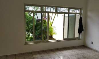 Imagem 4: Casa Térrea com 03 dormitórios, sendo 01 suíte, à venda no Centro de Mogi das Cruzes - SP