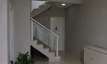 Imagem 3: Sobrado de 03 dormitórios, sendo 01 suíte, à venda na Vila Suissa, Mogi das Cruzes - S`P