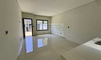 Imagem 4: Casa ampla com 03 dormitórios, sendo 01 suíte, à venda no Centro da Mogi das Cruzes - SP