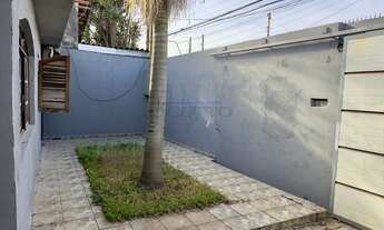 Imagem 3: Casa de 02 dormitórios, com amplo terreno, à venda em Mogi das Cruzes, SP