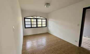 Imagem 7: Casa de 02 dormitórios, com amplo terreno, à venda em Mogi das Cruzes, SP