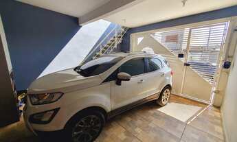 Imagem 2: Sobrado com 03 dormitórios, sendo 01 suíte master e área de lazer com piscina, no Jardim A