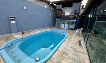 Imagem: Casa Térrea de 03 dormitórios, sendo 01