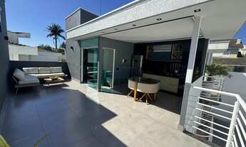 Imagem: Sobrado em condomínio fechado, contendo