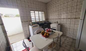 Imagem 3: Casa de 02 dormitórios, com edícula de 02 dormitórios, à venda em Mogi das Cruzes - SP