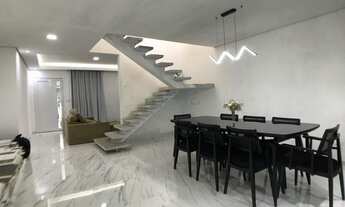 Imagem: Sobrado de 03 dormitórios sendo 01 suíte