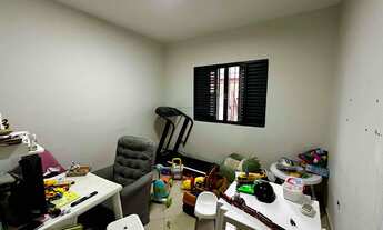 Imagem 7: Casa com 04 dormitórios sendo 01 no piso térreo na Vila Nova Cintra, Mogi das Cruzes, SP