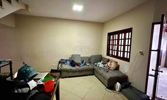 Imagem 3: Casa com 04 dormitórios sendo 01 no piso térreo na Vila Nova Cintra, Mogi das Cruzes, SP