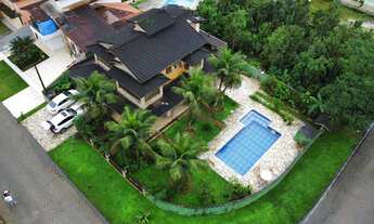 Imagem: Sobrado Alto Padrão, à venda no Condomínio