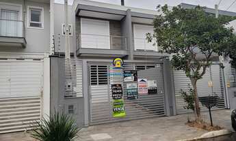 Imagem: LINDO SOBRADO MONT SERRAT CANOAS