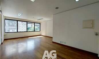 Imagem: Sala comercial reformada em Pinheiros