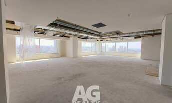 Imagem: Conjunto para alugar em edifício corporativo