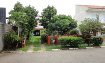 Imagem: CASA COM QUINTAL GRANDE, SOBRADO TIPO EDÍCULA