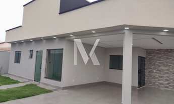 Imagem: Casa 3 Quartos com Piscina no Residencial