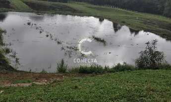 Imagem 2: Chácara com 5 tanques de peixe