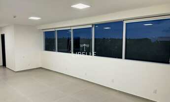 Imagem 6: Novo Mundo Empresarial - Sala Comercial para Locação Reformanda - Novo Mundo Empresarial