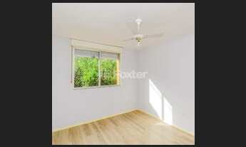 Imagem 7: Apartamento 1 quarto banheiro com ventilação natural e Rede elétrica reformada