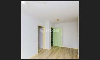 Imagem 4: Apartamento 1 quarto banheiro com ventilação natural e Rede elétrica reformada