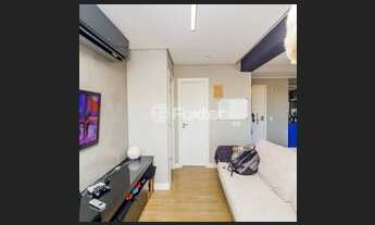 Imagem 4: Apartamento 2(dois) quartos com sacada e churrasqueira no imóvel