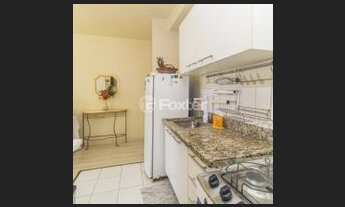 Imagem 4: Apartamento 3 quartos sendo 1 suite Living para dois ambientes com sacada e cozinha ameri