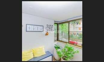 Imagem 4: Apartamento 2(dois) quartos sendo 1 suite com living para dois ambientes e churrasqueira