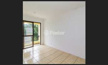 Imagem 2: Apartamento 2(dois) quartos ventilado com sacada na sala e 1 vaga escriturada