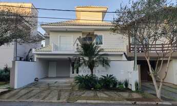 Imagem: 3 dormitórios na Rua Rosária Vasques Faciaben