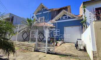 Imagem: Sobrado 3 andares c/ piscina no Moinhos